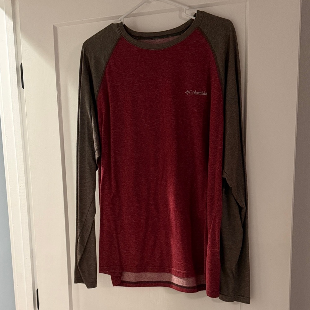 Columbia Red and Gray Raglan Shirt
